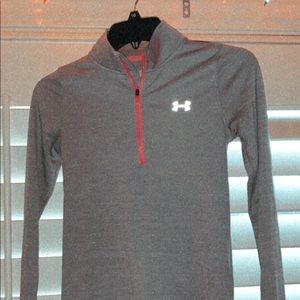 Under armor grey pullover